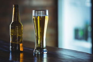 孕婦應(yīng)遠(yuǎn)離酒精飲料，守護(hù)胎兒健康